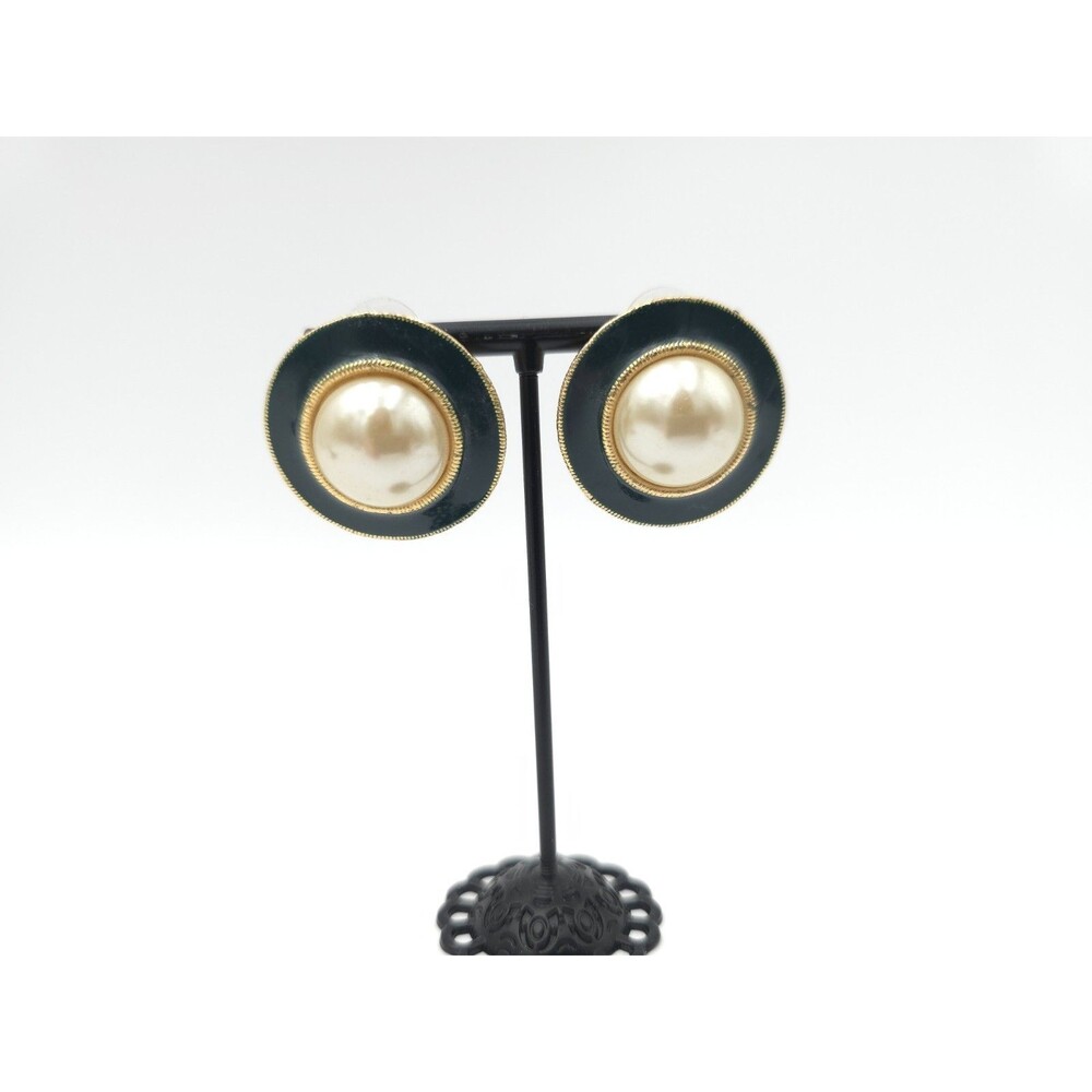 Vintage 90s Faux Pearl & Green Enamel Gold Tone Earrings Chunky Round Statement‎